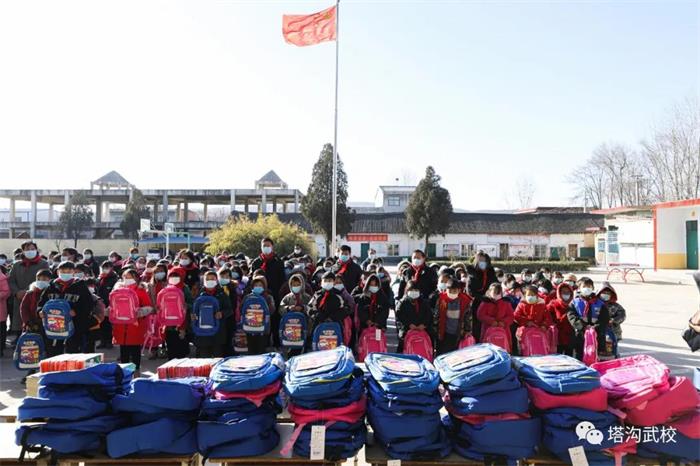 /content/202012/3827444359e5e58f9cc5ffa43ec5de7a.jpg 08+.jpg