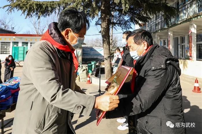 /content/202012/dd4525b9dbccfffea4c168cb80370c04.jpg 04.jpg