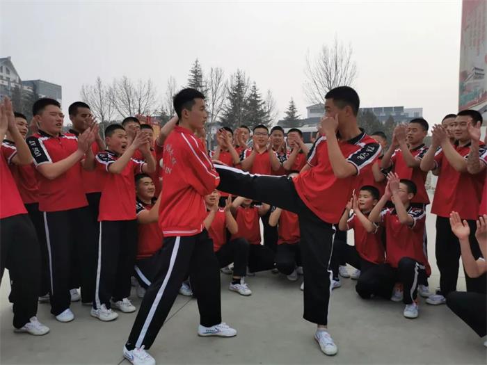 /content/202302/ccfc9e9ef627e58fde62595e694a0443.jpg 04.jpg