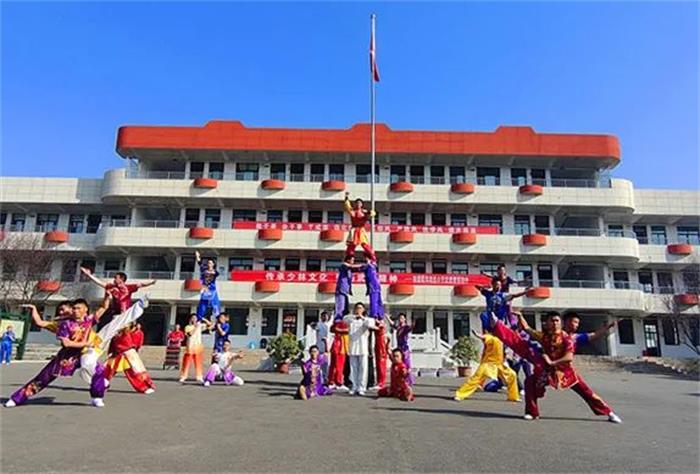 /content/202303/e0ff7c8e53042cc7545d704d39a93f3f.jpg 1.jpg