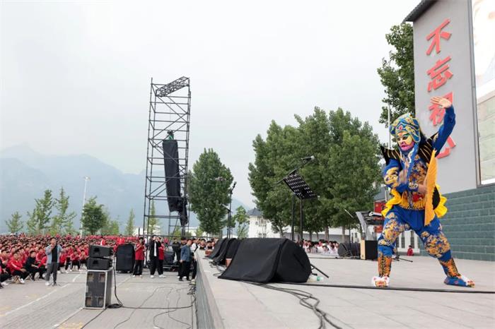 /content/202405/1a76da8f287d5c7f71d956afd4c3fd95.jpg 640 (13).jpg