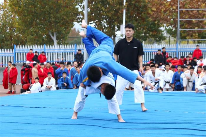 /content/202411/2448623cc57a8f1380af41ddc3e6e0aa.jpg 640 (8).jpg