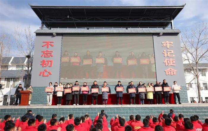 /content/202412/782880909b3394aa763ee04c31cf6d33.jpg 640 (62).jpg