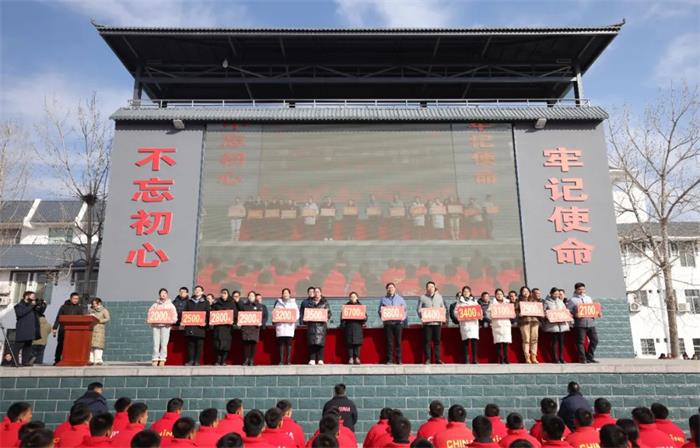 /content/202412/dd8b21f503aaa608734e2e1f0170ebc8.jpg 640 (45).jpg