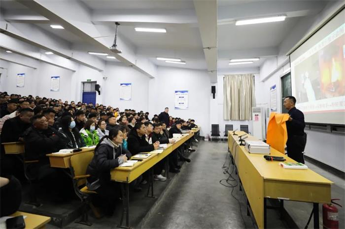 /content/202503/95772bb3a84a30e64f23f359f110a1bc.jpg 640 (4).jpg